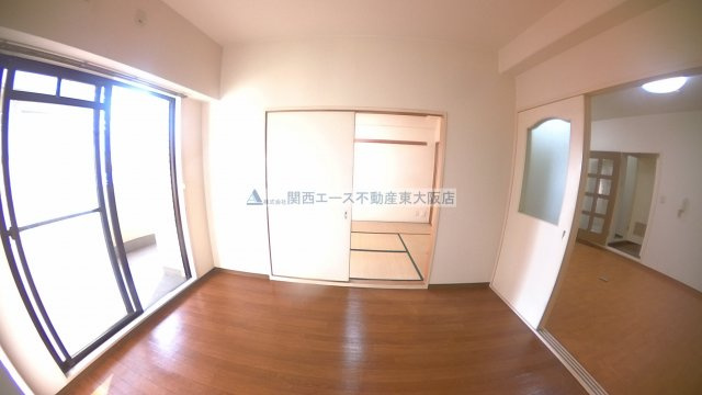 【寝室】 | センターロイヤル