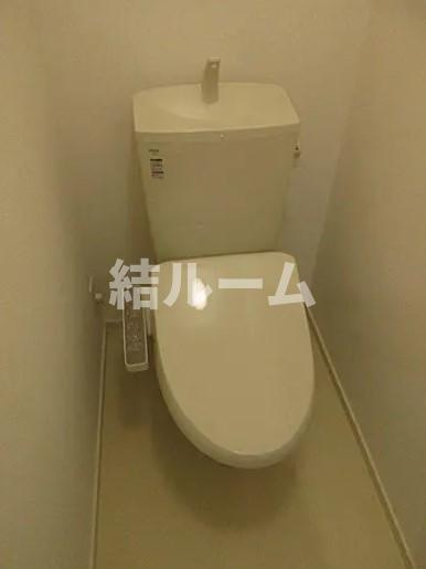 豊島区千早２丁目のアパートのトイレ