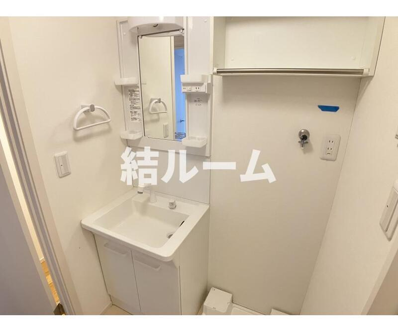 豊島区千早２丁目のアパートの洗面所