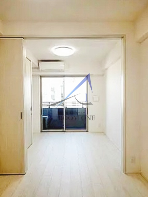 ガーラ・アヴェニュー浅草の居間・リビング|洋室のお部屋です。