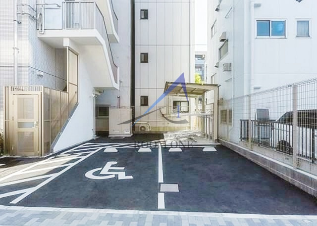 ガーラ・アヴェニュー浅草の駐車場|駐車場です。