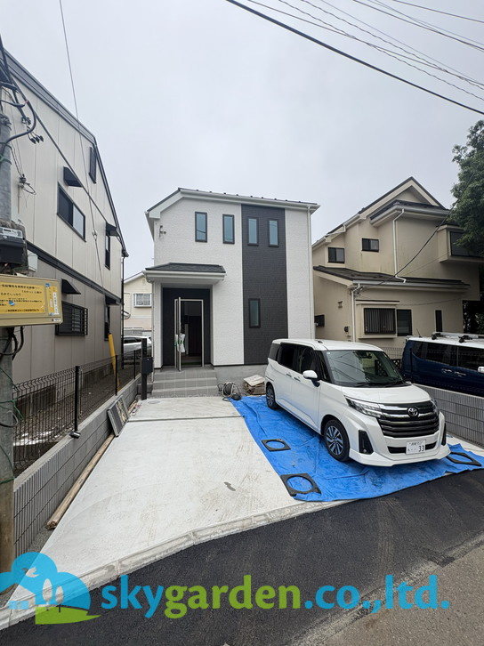 藤沢市高倉　新築戸建　全１棟