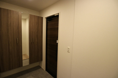 【玄関】 | （仮称）D-room堺区中田出井町3丁PJ