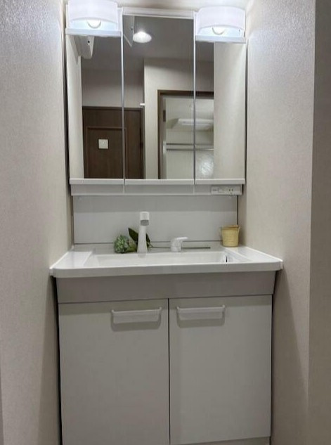 サンヴェール（日野市高幡）の洗面所