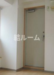 豊島区南大塚２丁目の賃貸マンションの玄関