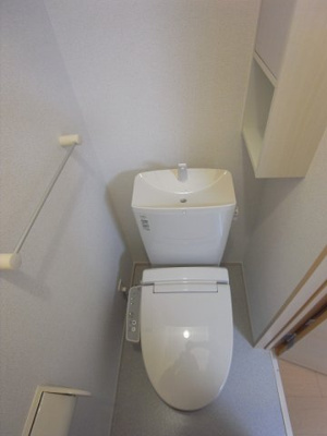 【トイレ】 | サンリット三ノ宮 | コンパクトで使いやすいトイレです