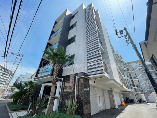 茅ヶ崎市本宿町の賃貸マンションの外観