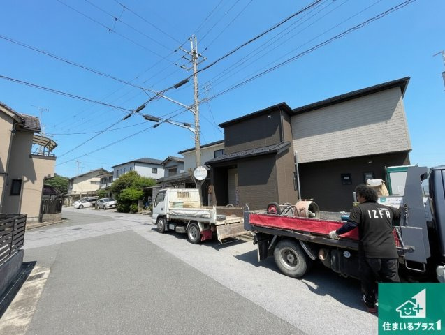 東近江市長勝寺町　第1期　新築一戸建ての外観|周辺は落ち着いた街並みの住宅地！子育てがしやすい住環境です！まだ未完成ですが、現地でしかわからない事もございます。是非一度ご覧ください。