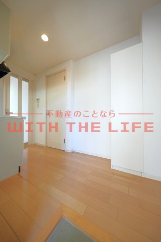 グランドアマレーⅡ番館【キャッシュバック対象】の玄関|きれいな玄関です