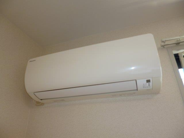 コロニーＫ　Ｂの設備|エアコン