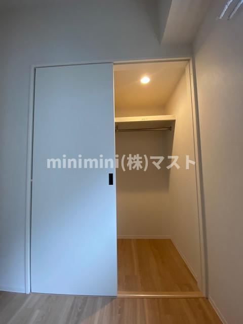 コンフォリア・リヴ大阪本町の収納