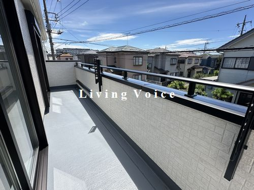 【バルコニー】 | 【仲介手数料０円】相模原市中央区田名　新築一戸建て　1号棟　全2棟 | 相模原市中央区田名　新築一戸建て　全2棟