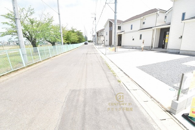ハートフルタウン 　ひたちなか市足崎1474番　Cの前面道路含む現地写真|現地撮影（2026年3月）