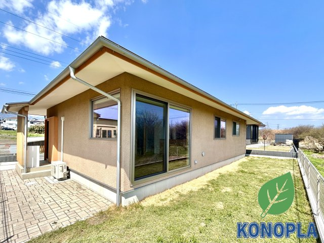 【中古戸建】高崎市箕郷町矢原の外観|■外観|シンプルで洗練されたデザインは住まう人の色に染まり、個性を映し出します♪本日見学可能(*＾＾*)