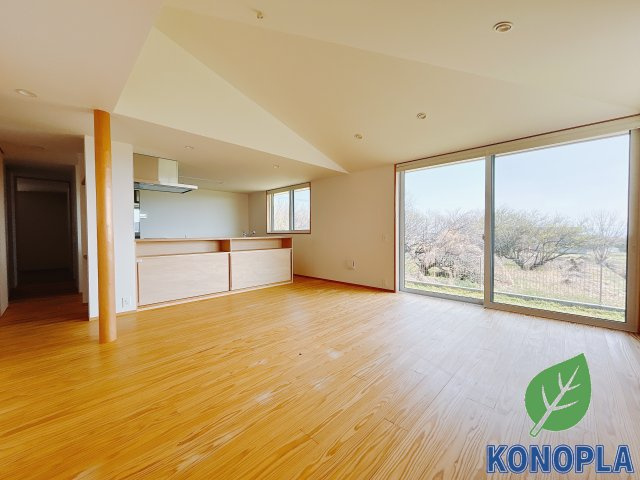 【中古戸建】高崎市箕郷町矢原の居間・リビング|■リビング｜毎日の家族とのご飯も大切に、充実できるようオシャレなダイニングキッチンをご用意しました♪より家族との絆も深まります＾＾