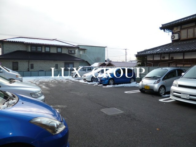 【駐車場】 | ヴァン　ヴェール