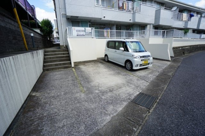 【駐車場】 | ロイアルパレスシマ