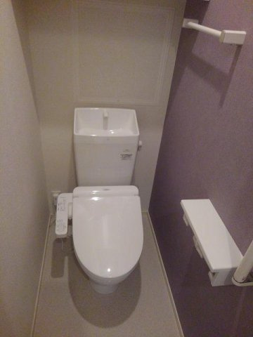 【トイレ】 | サンリット平原　Ⅱ | ゆったりとした空間のトイレです