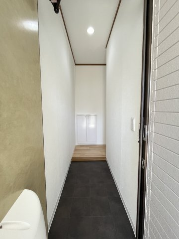 オークシティAの玄関
