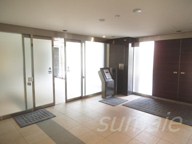 プラウドシティ赤羽のエントランス|エントランスです♪