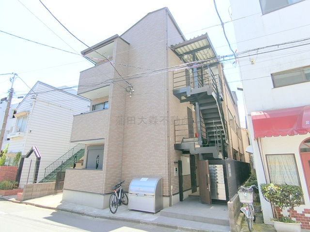 ソレイユ糀谷の外観