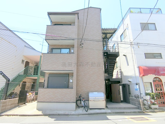 ソレイユ糀谷の外観