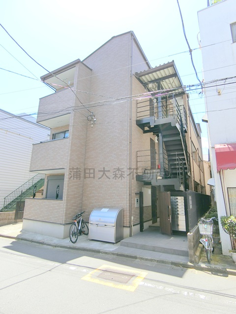 ソレイユ糀谷の外観