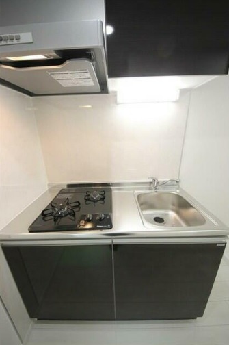 ソレイユ糀谷のキッチン|2口ガスシステムキッチン