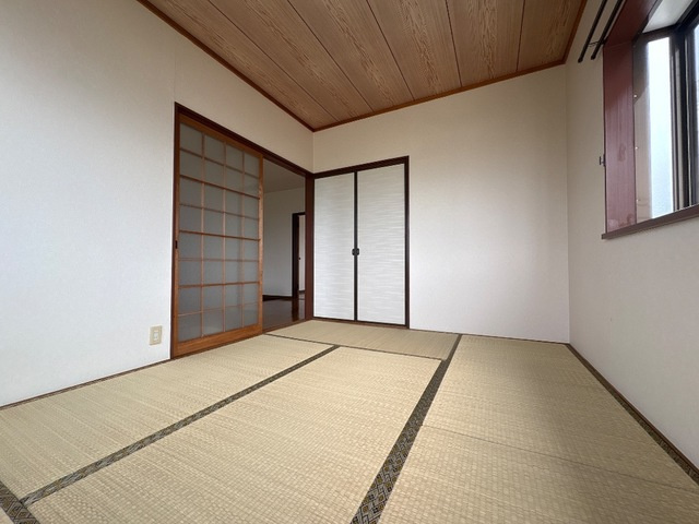 コーポ金子B棟の和室