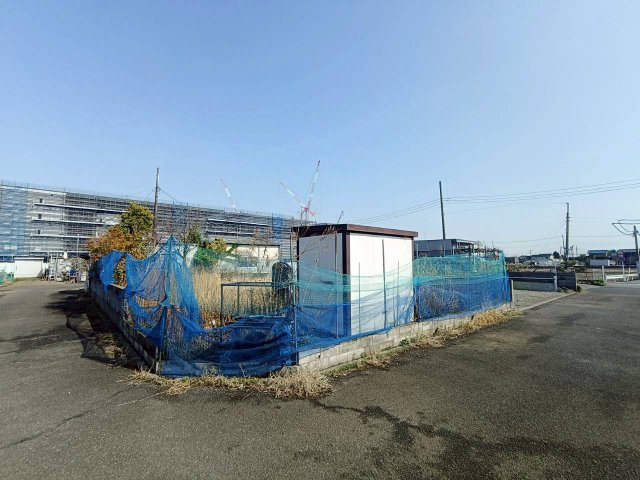 三郷市　彦音2丁目　売地　全1区画の前面道路含む現地写真|外観です
