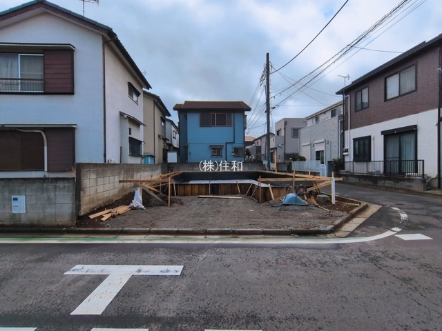 ふじみ野市桜ケ丘３丁目の新築一戸建の前面道路含む現地写真