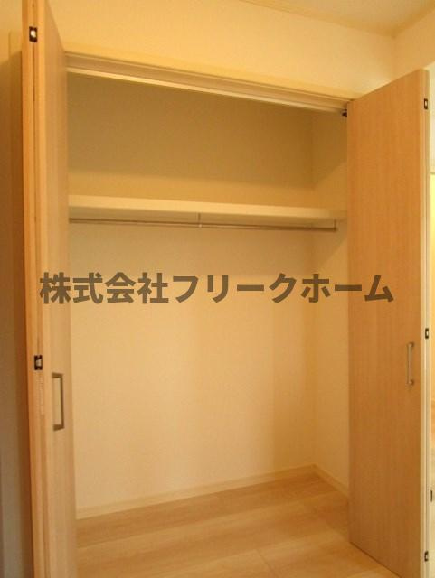 三鷹市井の頭５丁目のアパートの収納