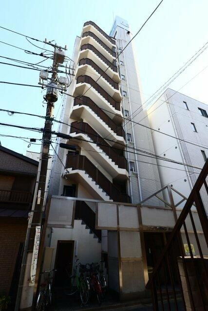 パールマンション白山の外観