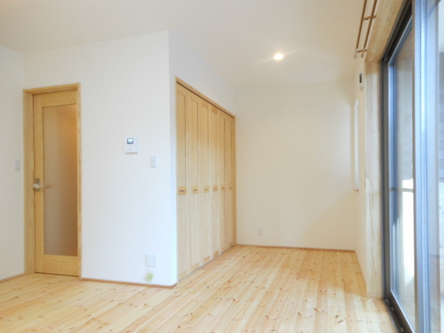 サンガーデン主税町の寝室|前回募集時の写真です。