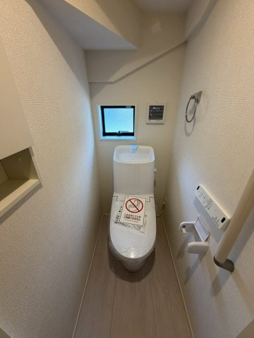 【２号棟】越谷市南越谷新築戸建てのトイレ