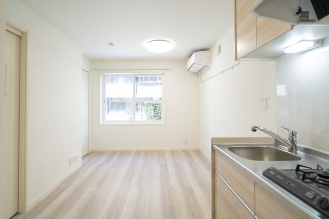 ベルガット早稲田の居間・リビング