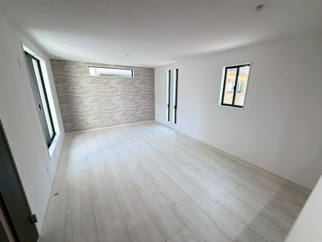 【３号棟】越谷市南越谷新築戸建ての居間・リビング