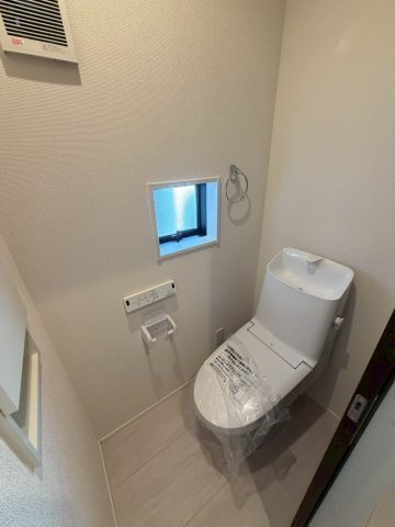 【３号棟】越谷市南越谷新築戸建てのトイレ