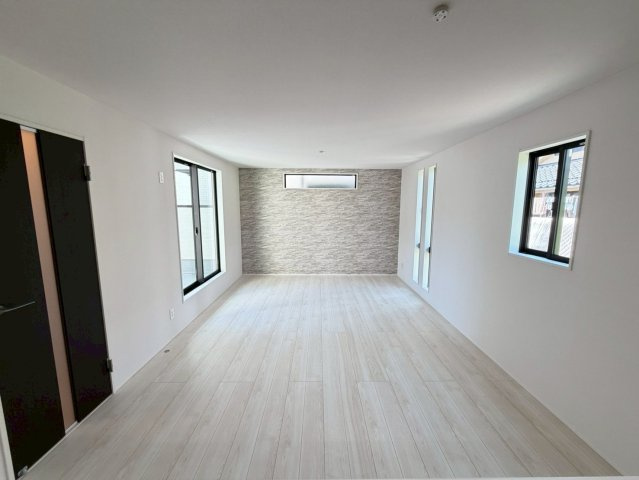 【３号棟】越谷市南越谷新築戸建ての居間・リビング