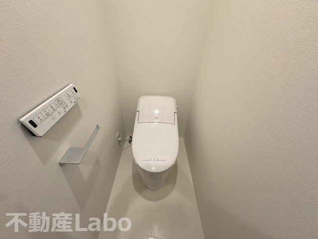 ピースアシュリーAのトイレ