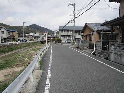 東区温品３丁目の周辺