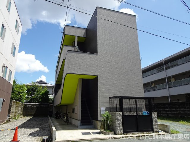 熊本市中央区迎町１丁目のアパートの外観