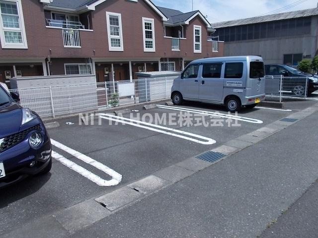 カンパーニュの駐車場|敷地内に駐車場も完備♪