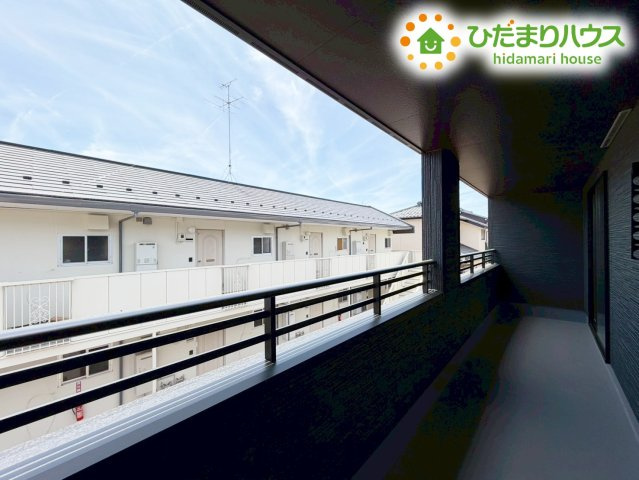 郡山市安積町長久保三丁目　新築戸建　3号棟のバルコニー|南向きの陽当たり良好なバルコニー！
お布団も一度に干せちゃいます♪