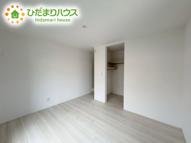 郡山市安積町長久保三丁目　新築戸建　1号棟の寝室|大きなベッドを置いても余裕の広さの主寝室♪♪