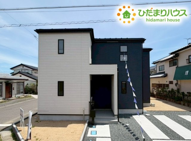 郡山市安積町長久保三丁目　新築戸建　1号棟の外観|外観がインパクトのあるオシャレなデザイナーズハウス♪