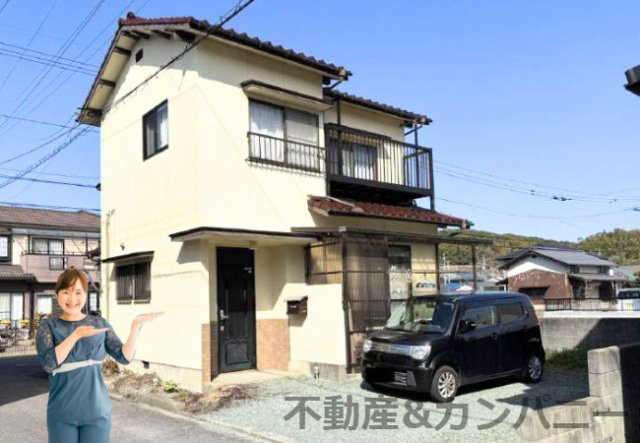北斎院町のおうち　松山市北斎院町中古戸建