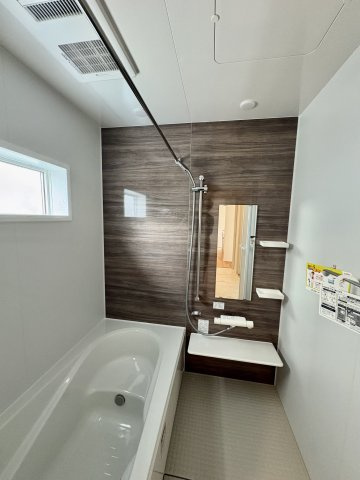 久留米市東櫛原町　4号地の浴室|1日の疲れを癒すのに十分な広さの浴槽