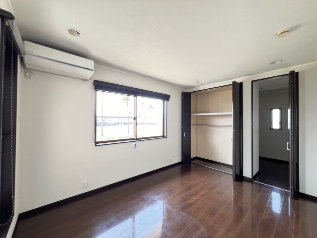 橿原市田中町　の洋室|収納充実でスッキリ暮らせる洋室
