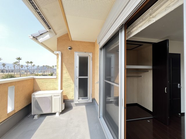 橿原市田中町　のバルコニー|洗濯物もよく乾く陽当たりの良さ